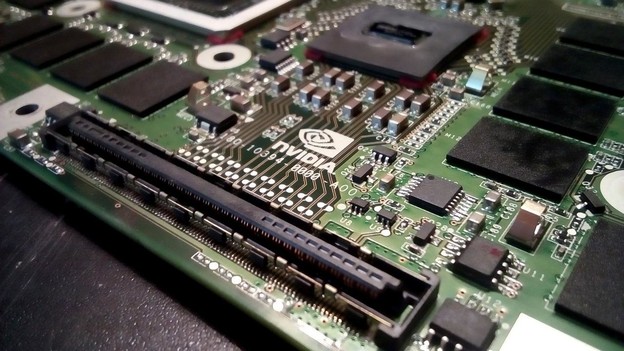 Nvidia stopira razvoj H100 čipa zbog zabrane izvoza