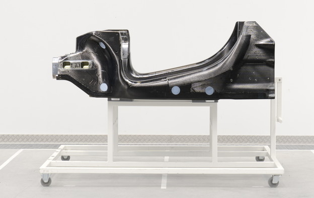 McLaren predstavio šasiju za hibridni hiperautomobil