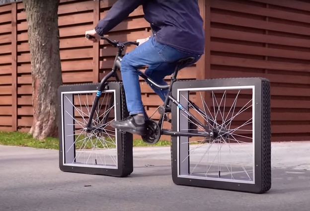 VIDEO: Funkcionalni bicikl s kvadratnim kotačima