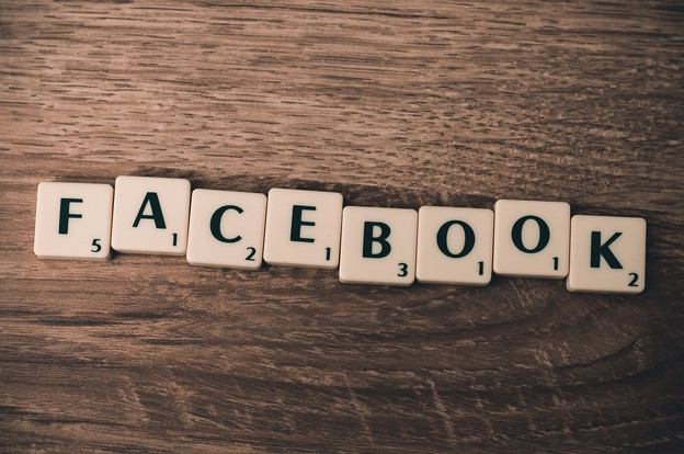 Facebook plaća instaliranje aplikacije za uhođenje