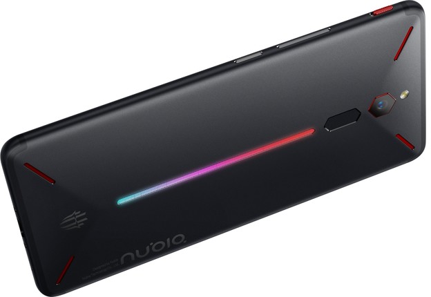 ZTE Nubia Red Magic je gaming telefon