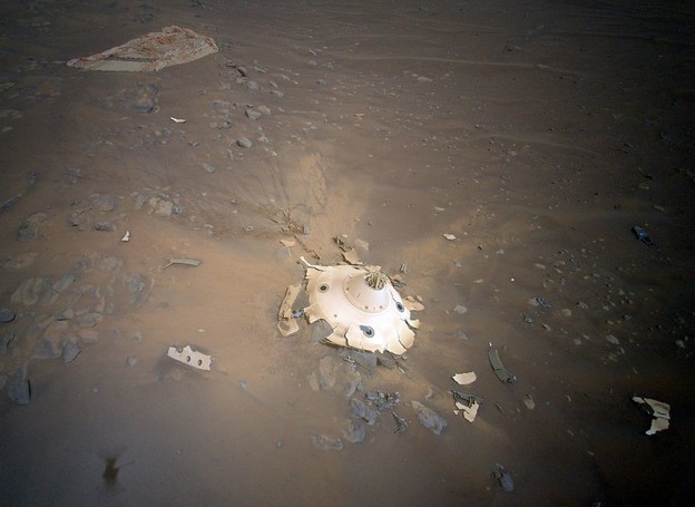 Mars je već prekriven sa 7 tona ljudskog smeća