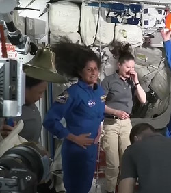 Starliner s posadom napokon pristao na ISS